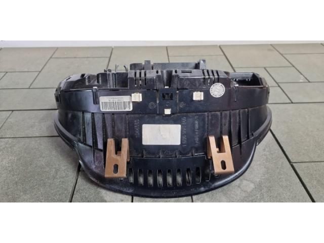 bontott BMW 5 GT Kilométeróra