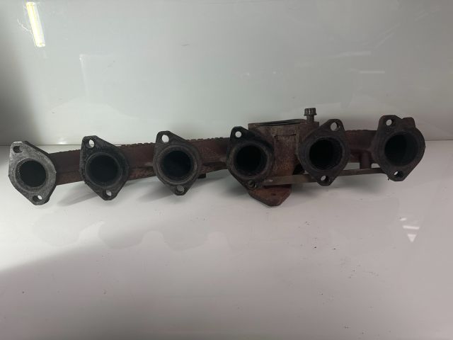 bontott BMW 5 GT Leömlő (Soros)