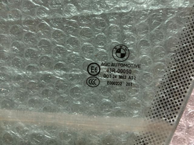 bontott BMW 5 GT Bal első Ablak