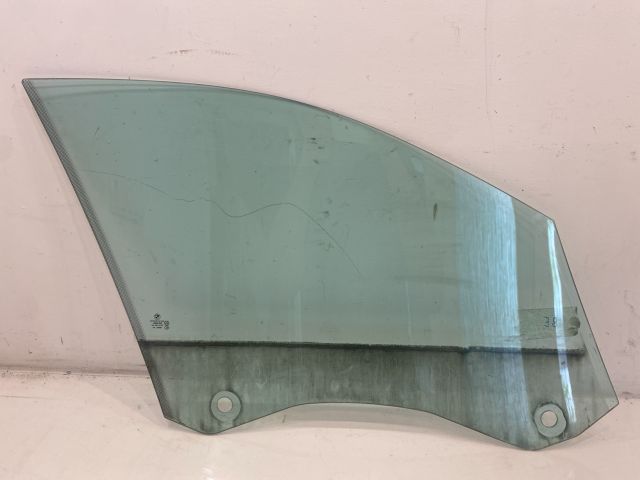 bontott BMW 5 GT Bal első Ablak