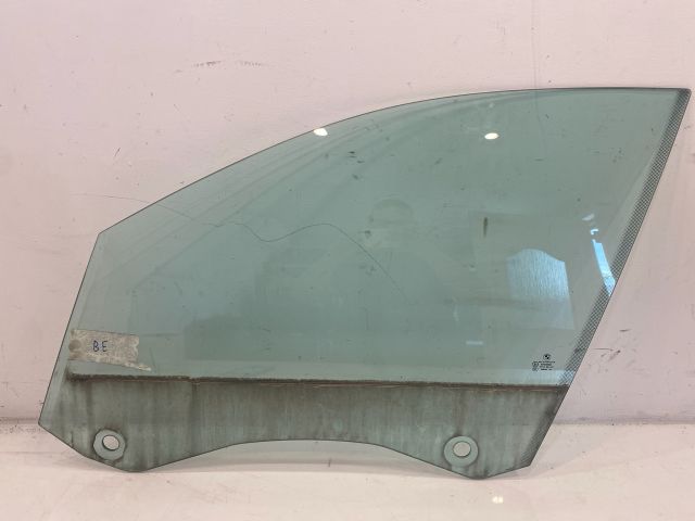 bontott BMW 5 GT Bal első Ablak