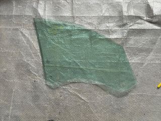 bontott BMW 5 GT Bal első Ablak