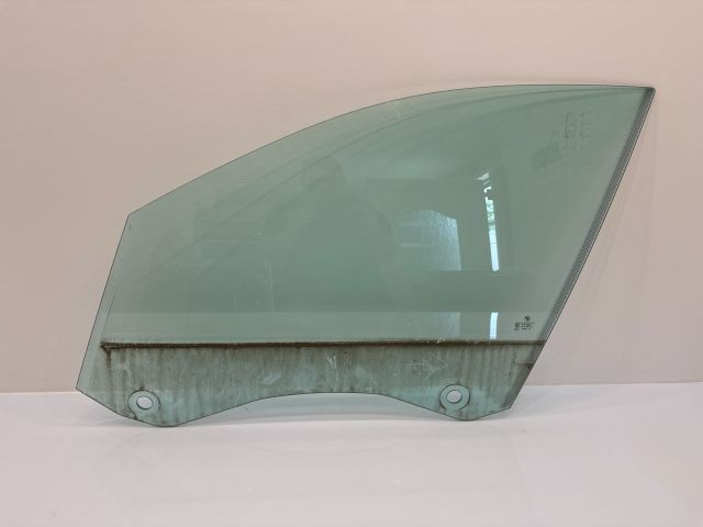 bontott BMW 5 GT Bal első Ablak