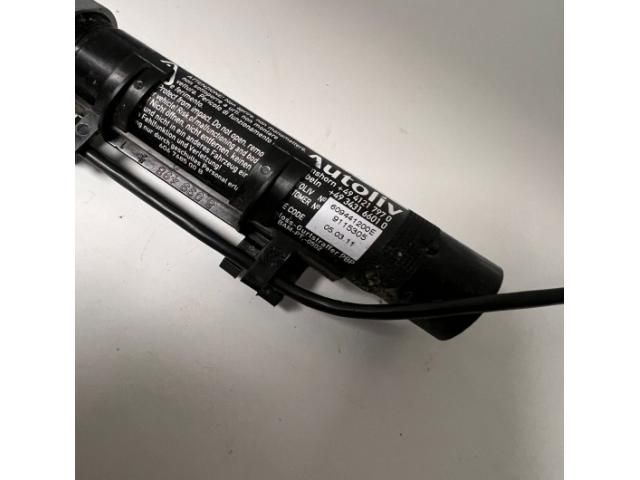 bontott BMW 5 GT Bal első Övfeszítő