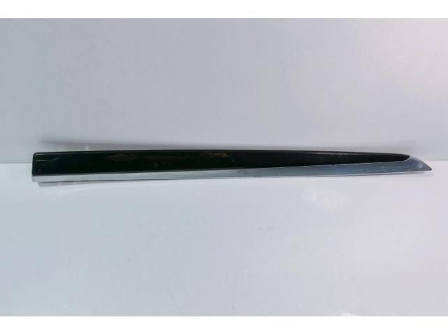 bontott BMW 5 GT Bal hátsó Ajtó Díszléc