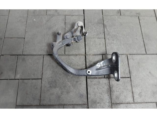 bontott BMW 5 GT Csomagtérajtó Bal Zsanér