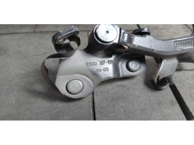 bontott BMW 5 GT Csomagtérajtó Bal Zsanér