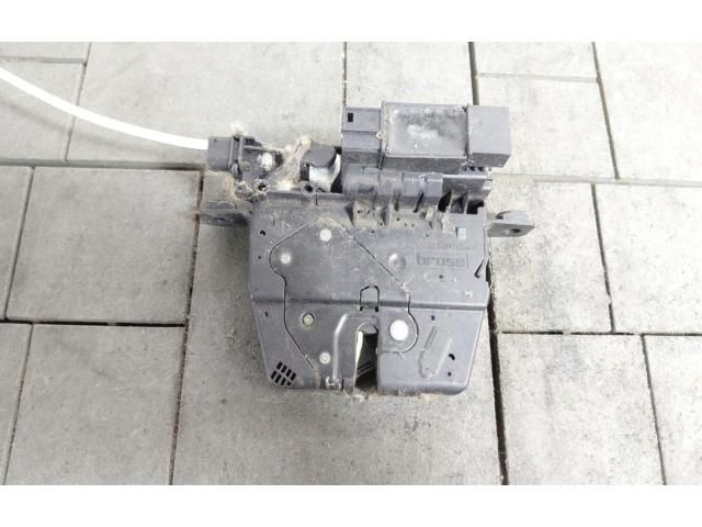 bontott BMW 5 GT Csomagtérajtó Zárszerkezet