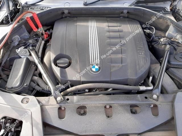 bontott BMW 5 GT Felső Hűtőburkolat