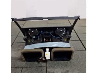 bontott BMW 5 GT Hátsó középső Szellőző