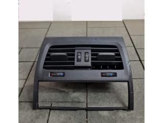 bontott BMW 5 GT Hátsó középső Szellőző