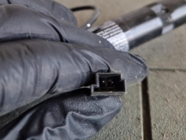 bontott BMW 5 GT Jobb első Övfeszítő