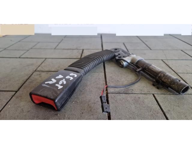 bontott BMW 5 GT Jobb első Övfeszítő