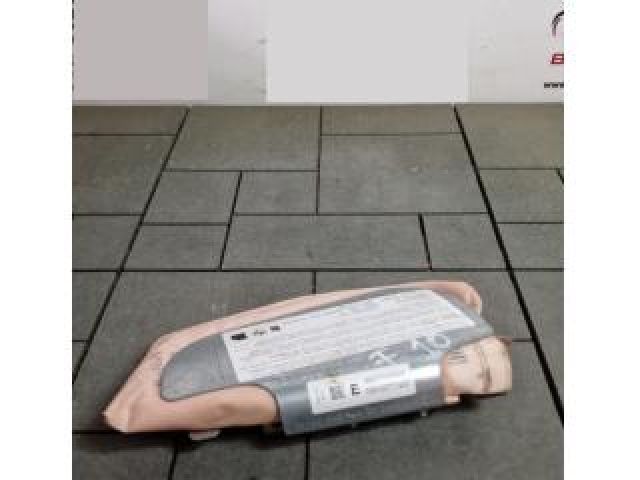 bontott BMW 5 GT Jobb Oldallégzsák