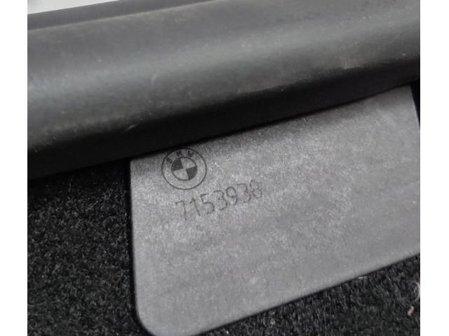 bontott BMW 5 GT Kalaptartó