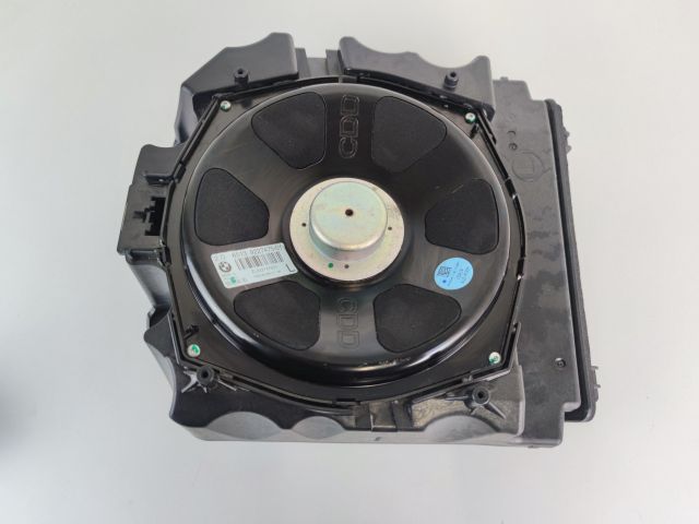 bontott BMW 5 GT Mélynyomó Hangszóró