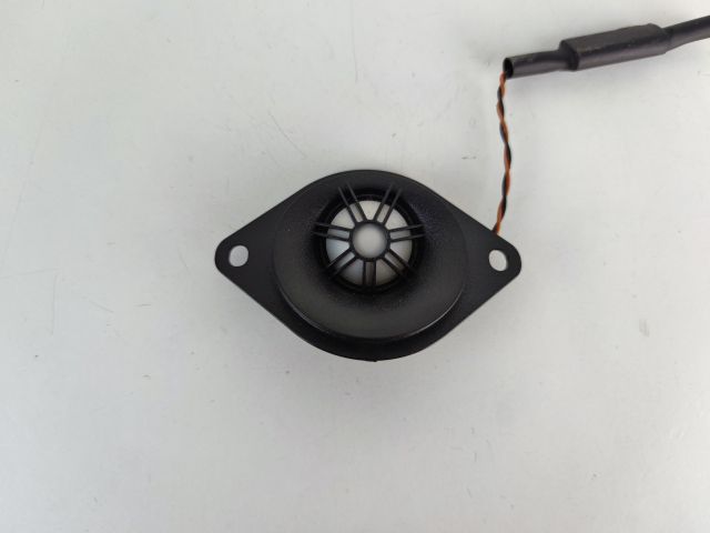 bontott BMW 5 GT Műszerfal Hangszóró (Pozíciófüggetlen)