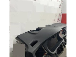 bontott BMW 5 GT Műszerfal Héj