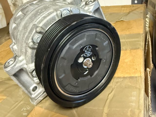 bontott BMW 6 Klímakompresszor