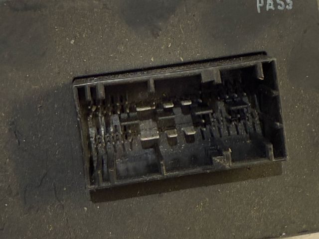 bontott BMW 6 Állítható Futómű Vezérlő Panel