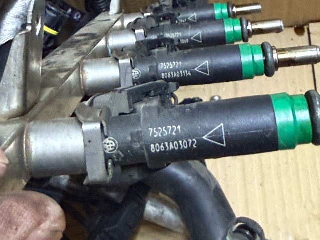 bontott BMW 6 Porlasztó Sor / Híd