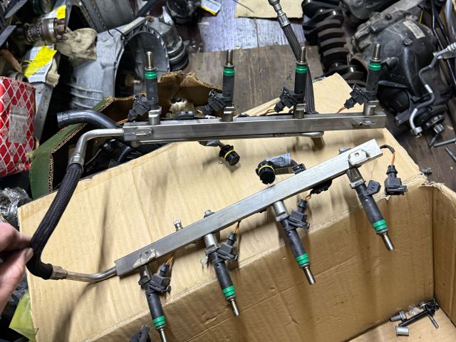 bontott BMW 6 Porlasztó Sor / Híd