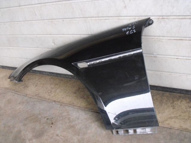 bontott BMW 6 Bal első Sárvédő