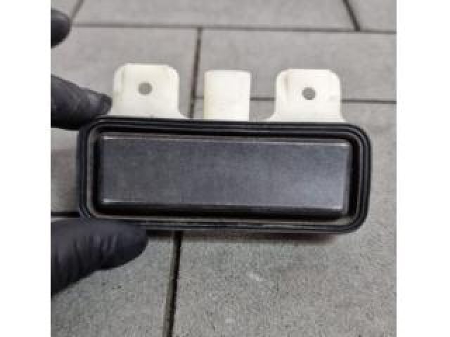 bontott BMW 6 Csomagtérajtó Kilincs