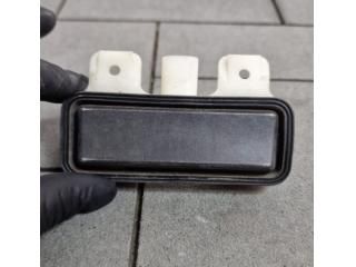 bontott BMW 6 Csomagtérajtó Kilincs