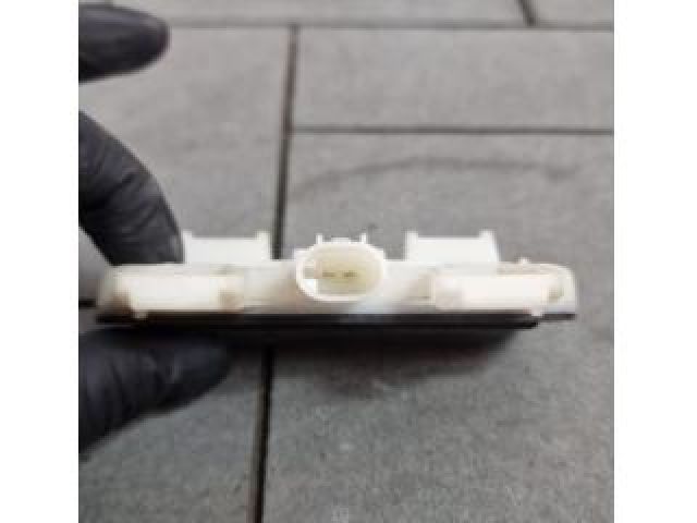 bontott BMW 6 Csomagtérajtó Kilincs