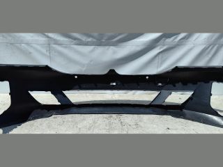 bontott BMW 6 Első Lökhárító (Üresen)