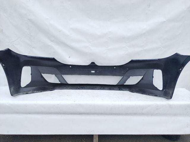 bontott BMW 6 Első Lökhárító (Üresen)