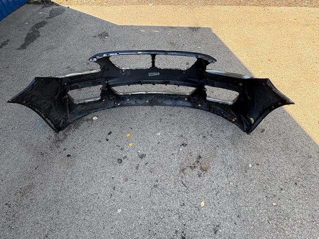 bontott BMW 6 Első Lökhárító (Üresen)