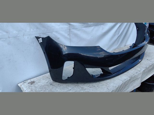 bontott BMW 6 Első Lökhárító (Üresen)