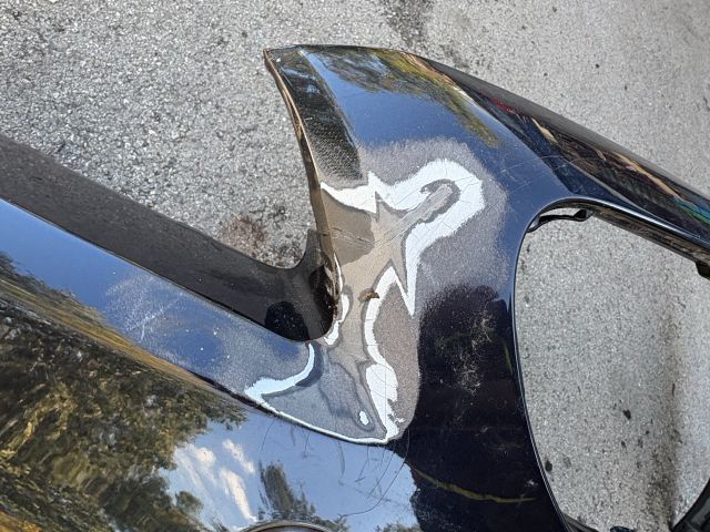 bontott BMW 6 Első Lökhárító (Üresen)