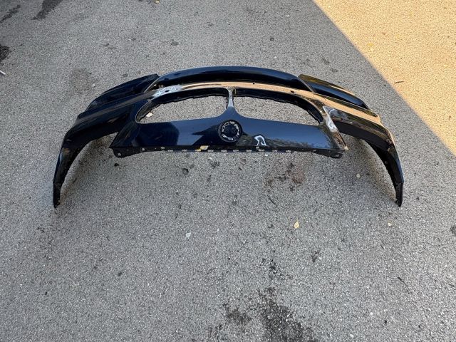 bontott BMW 6 Első Lökhárító (Üresen)