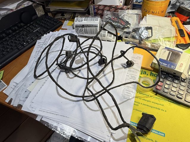 bontott BMW 6 Első Tolatóradar Kábelköteg