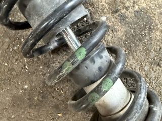 bontott BMW 6 Hátsó Lengéscsillapító (Pozíciófüggetlen)