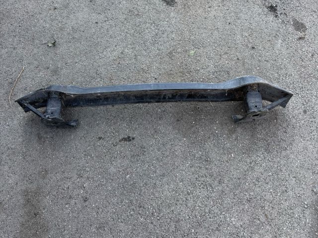 bontott BMW 6 Hátsó Lökhárító Merevítő (Fém)