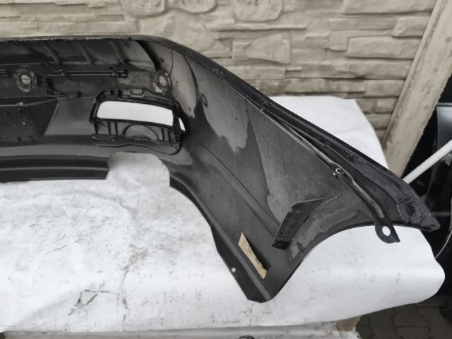 bontott BMW 6 Hátsó Lökhárító (Üresen)