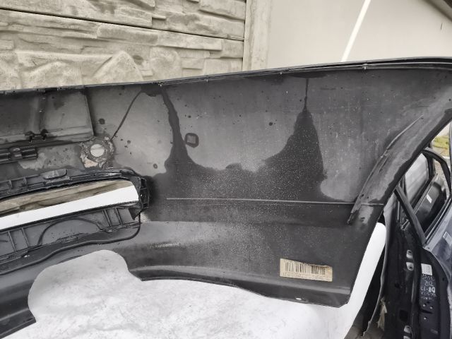 bontott BMW 6 Hátsó Lökhárító (Üresen)