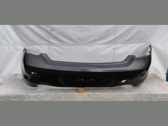 bontott BMW 6 Hátsó Lökhárító (Üresen)