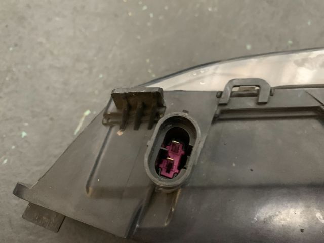 bontott BMW 6 Jobb Ködfényszóró