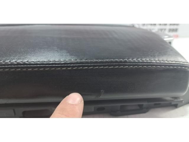 bontott BMW 6 Könyöklő