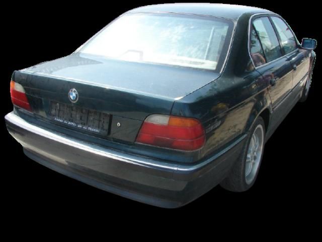 bontott BMW 7 Motor Tartó Bak (Fém)