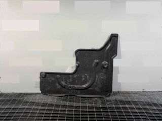 bontott BMW 7 Alsó Motorburkolat