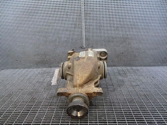 bontott BMW 7 Differenciálmű Tartó Bak