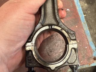 bontott BMW 7 Dugattyú és Hajtókar