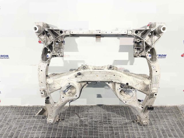 bontott BMW 7 Első Bölcső