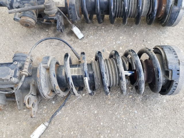 bontott BMW 7 Első Lengéscsillapító Pár